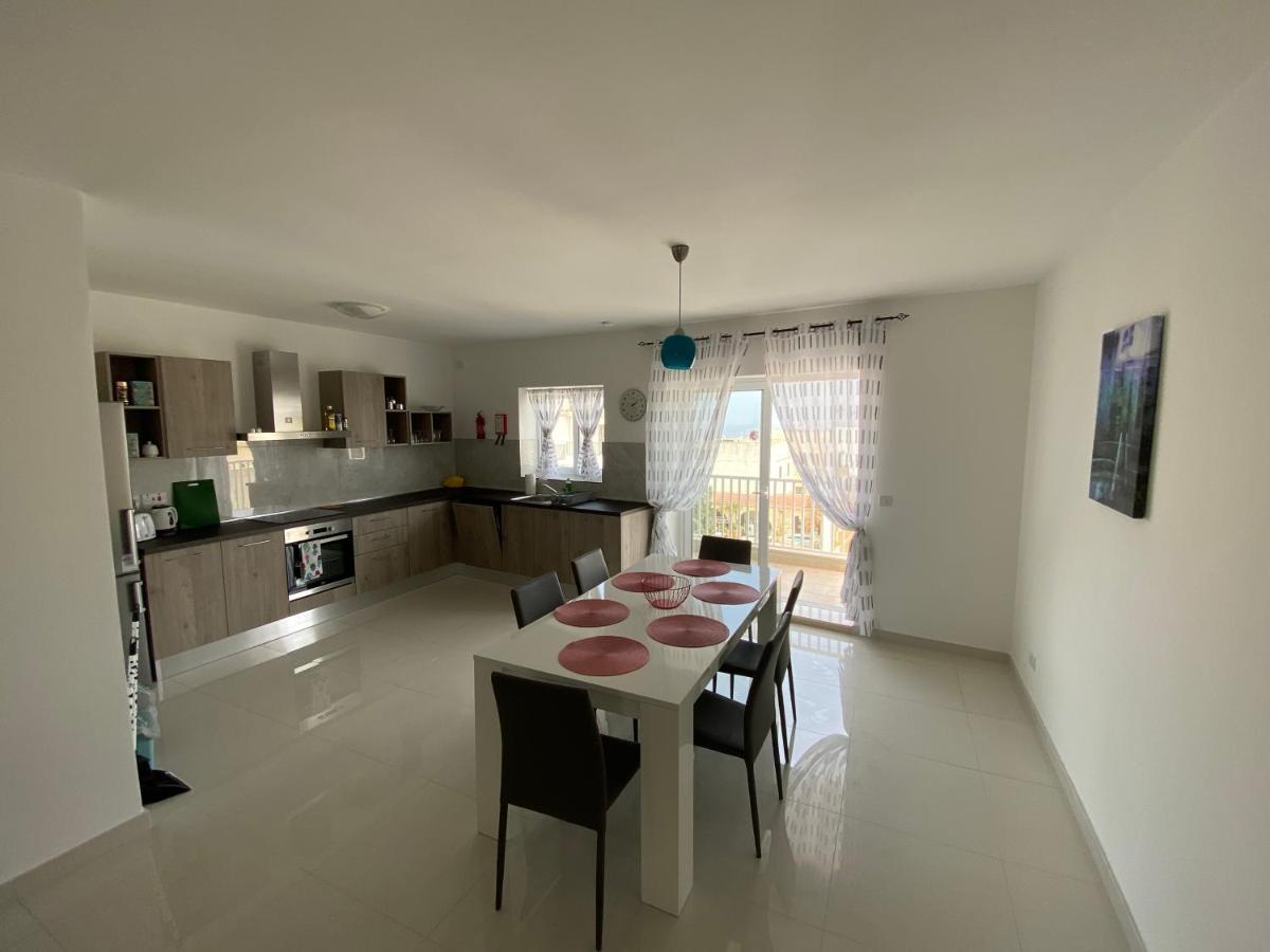 Sunshine Apartments Mellieha - Modern Three Bedroom Apartment - Apt No 1 מראה חיצוני תמונה